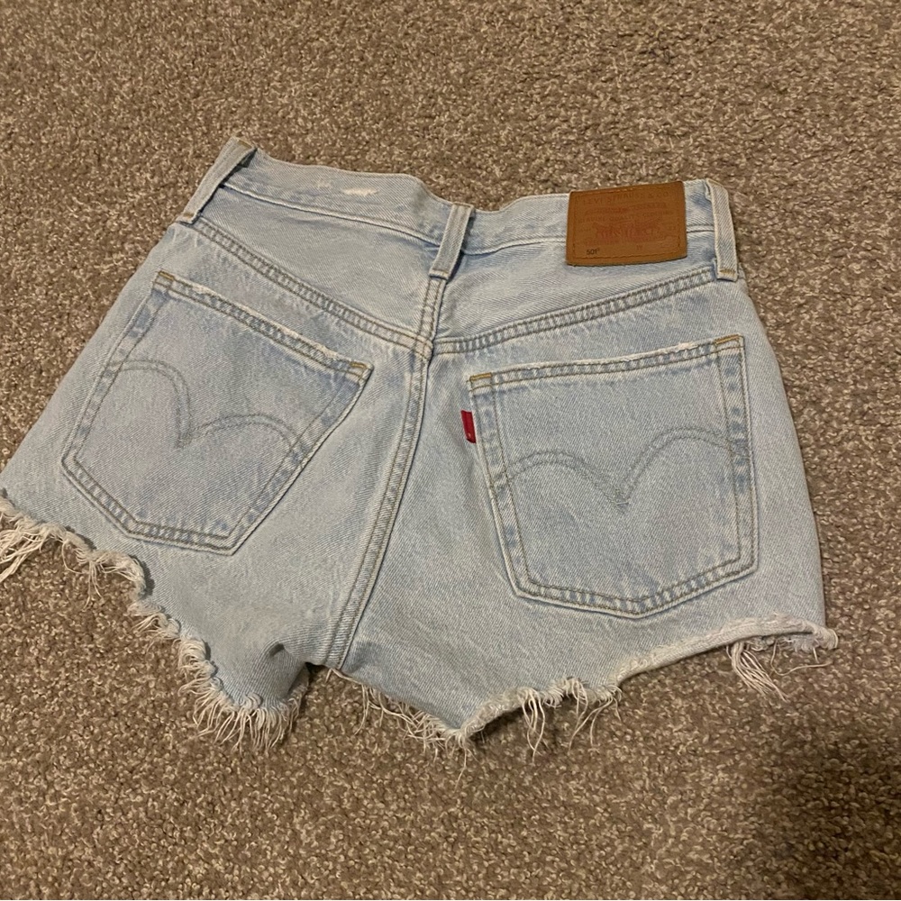 LEVI 501 SHORTS